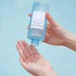 SKIN1004 - Madagascar Centella Hyalu-Cica Brightening Toner 210 ML | Tonico Hidratacion Intensa y Exfoliante Piel Sensible